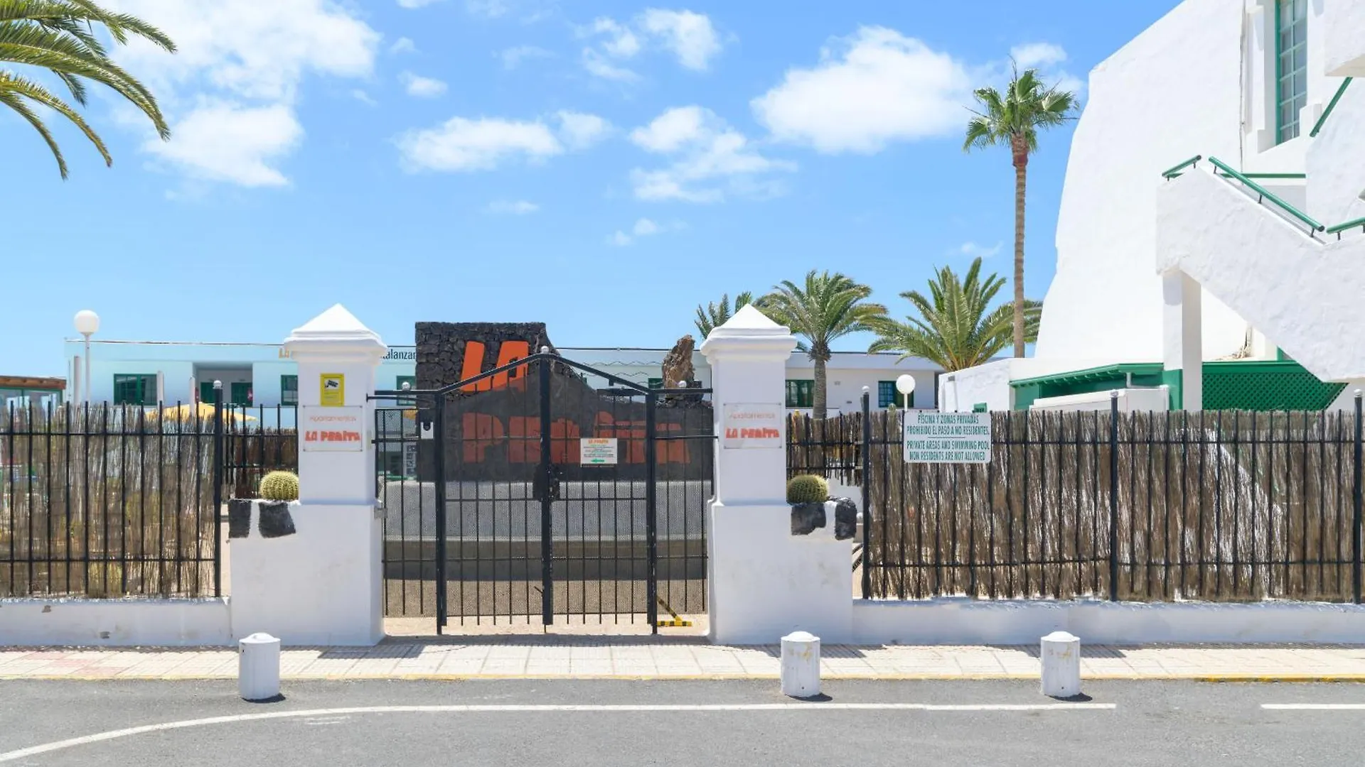 Duna Beach Puerto del Carmen  Spain